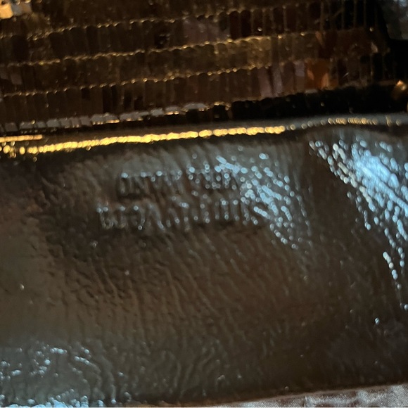 Vera wang black shimmering clutch - Picture 4 of 5